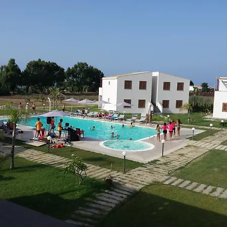 Barrio Blanco Apart Otel *